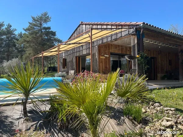 Maison, plain-pied, trois chambres plus piscine plus Garage, Sainte Alvere 419 000