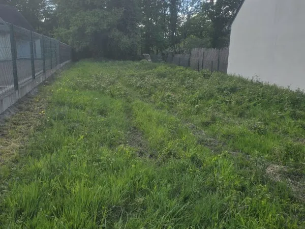 Terrain 1400 m²