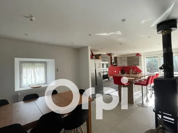 Maison 3 pièces 120 m²