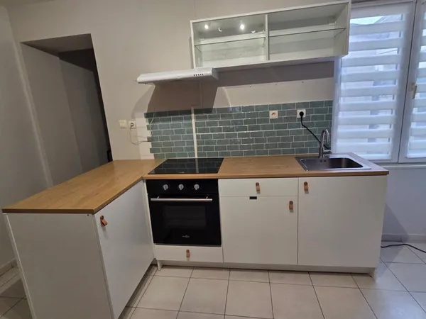 Location appartement T3 _ Rez de chaussée