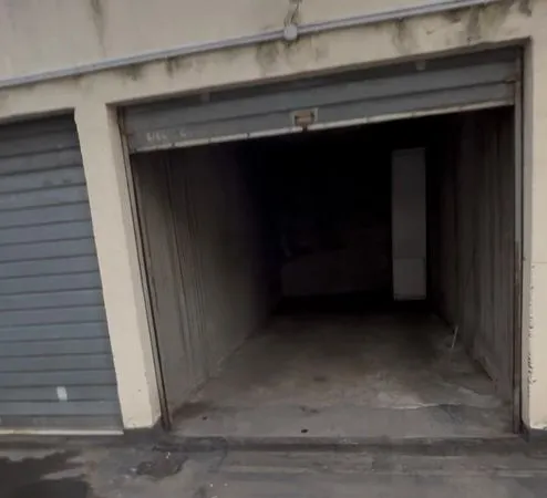 Garage loué 4 rue pierre curie
