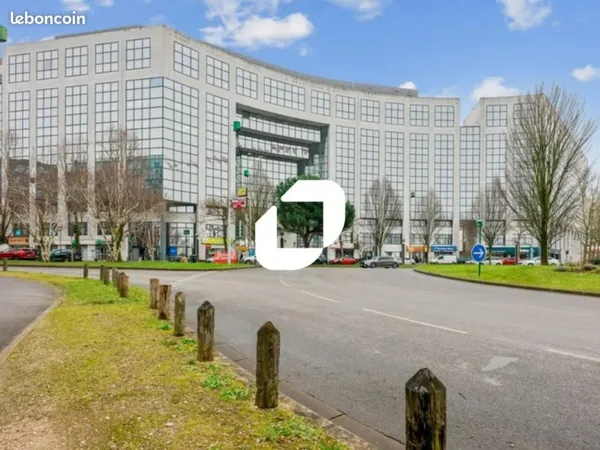 Bureau 346 m²