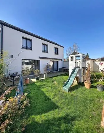 Maison 5 pièces 120 m²