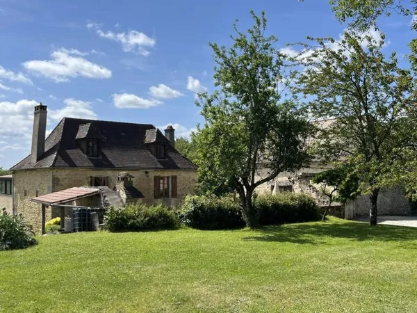 Maison 7 pièces 180 m²