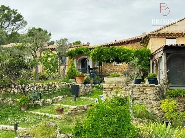 Maison 6 pièces 188 m²