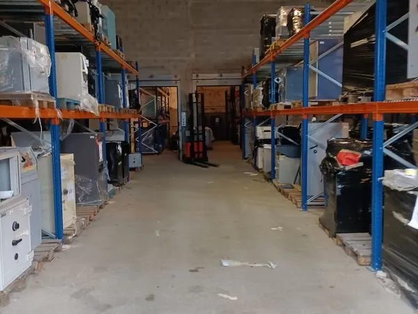 Hangar de stockage