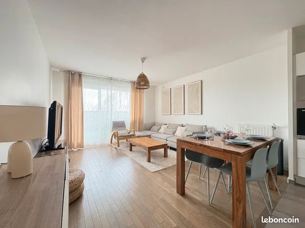 T4 familial lumineux avec terrasse & balcon - Métro L13 & L14