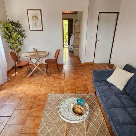 Haut de Villa T2 Fond Panier, Ducos