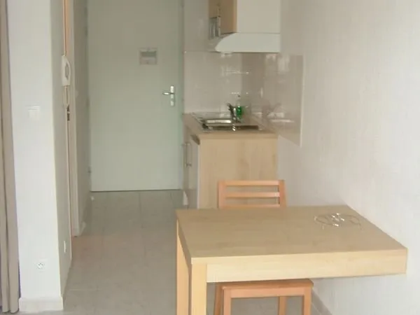 Studio meublé
