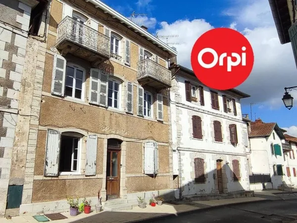 Maison de ville 10 pièces 277 m²