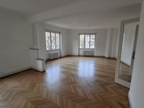 Appartement 4 pièces 150 m²