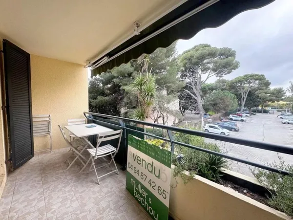 La Seyne Les Sablettes T2 proche plages à pied
