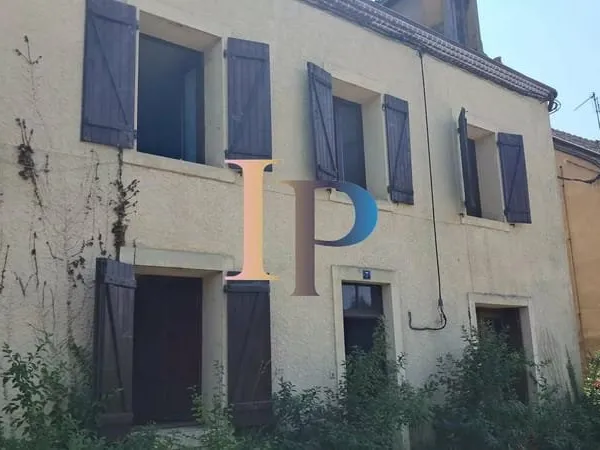 MAISON DIGOIN PROCHE CENTRE VILLE