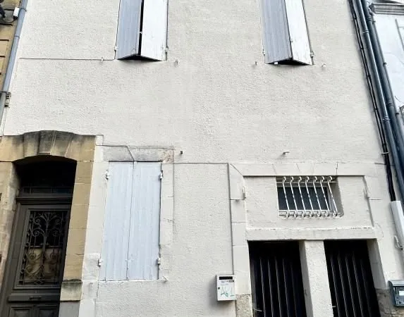 Immeuble de rapport 77 m²