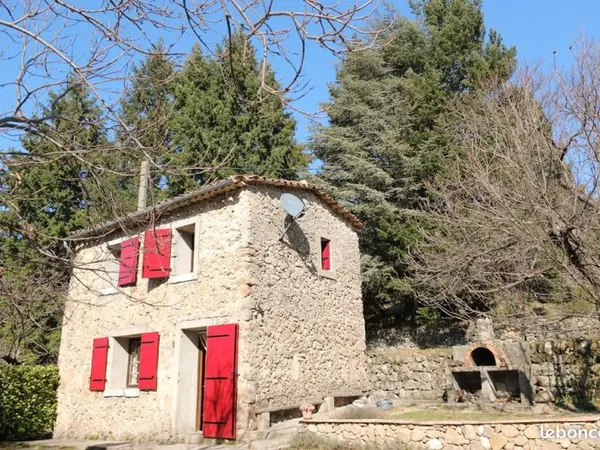 A louer maison individuelle meublée dans chataigneraie