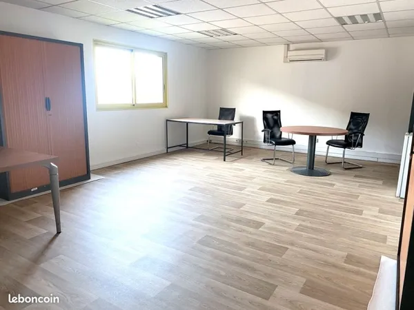 Bureau Climatisé 40 m2