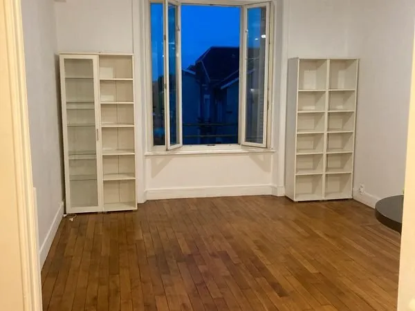 Magnifique appartement traversant