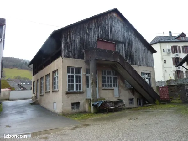Local d’activité et entrepôt Location Sainte-Marie-aux-Mines 2p 200m² 750€