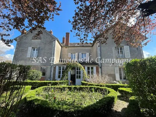 Maison 17 pièces 530 m²