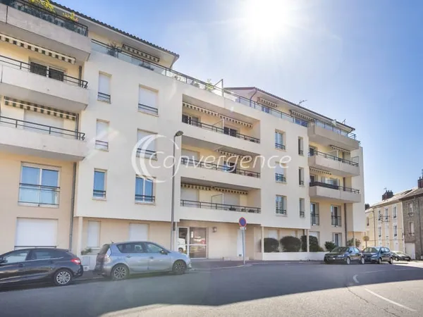 À vendre Bel appartement de 106 m2 à Limoges
