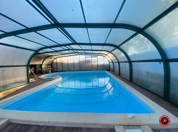 Maison 3 chambres avec piscine proche commerces et commodité