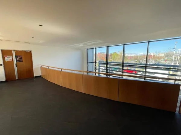 Bureaux 350 m²