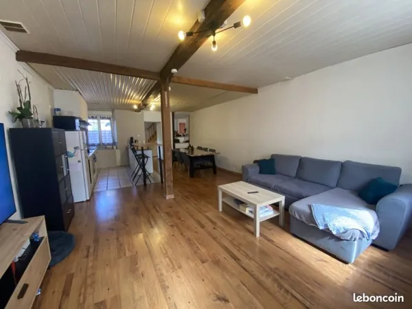Maison mitoyenne 100m2 à la Neuville en Tourne A Fuy (08310)