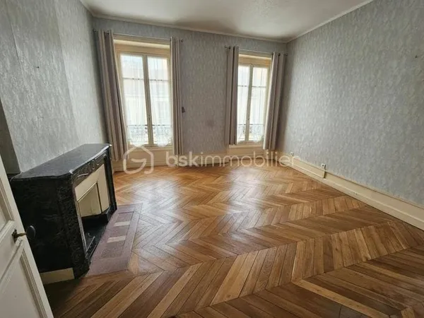 Appartement 6 pièces 165 m²