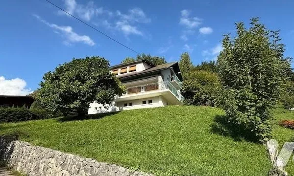 Maison 8 pièces 169 m²