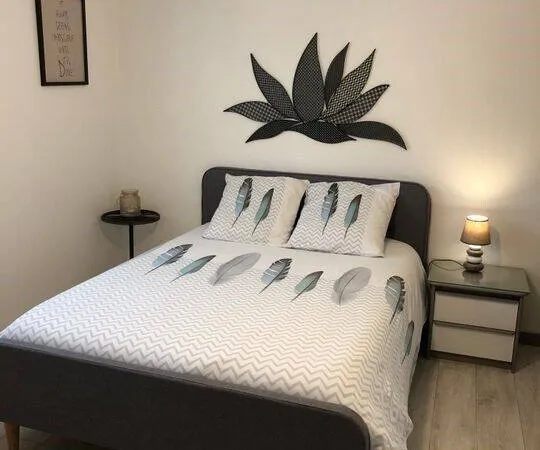 Studio 1 pièce 28 m²