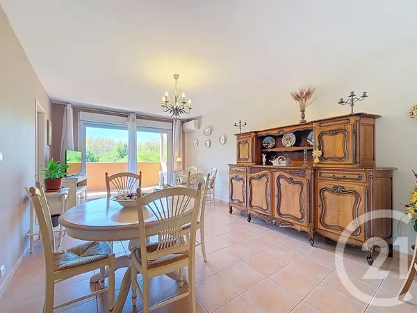 Appartement 3 pièces 77 m²