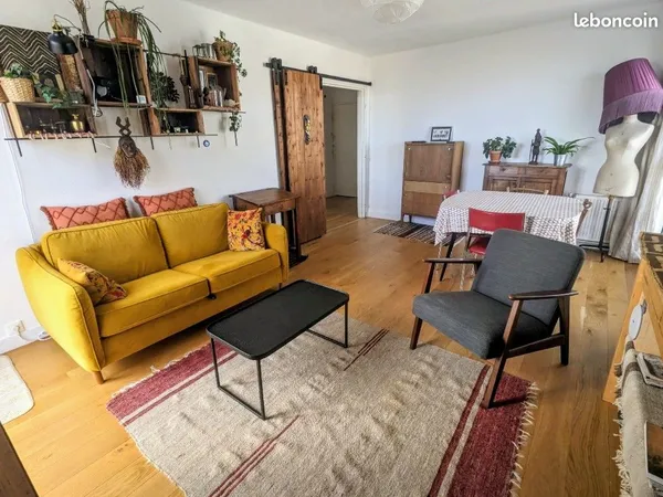 ​T2 Panoramique 54m² - Tour de l'Éperon (Colombier)