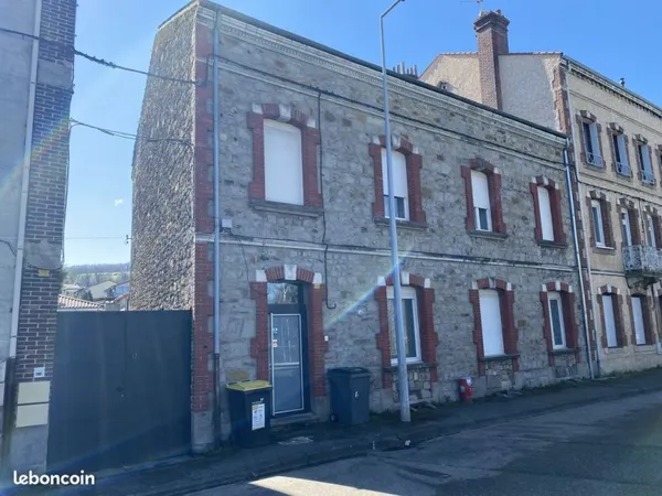 Immeuble 8 pièces 143 m²