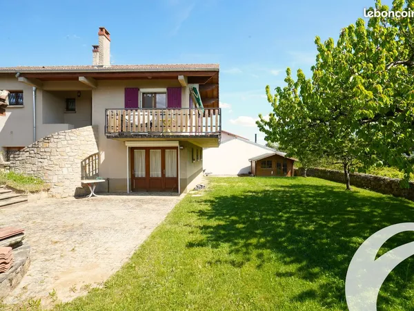 Maison 176m² vue vallée, grand garage, jardin 1158m²