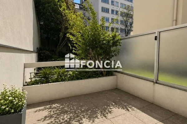 Appartement 3 pièces 76 m²