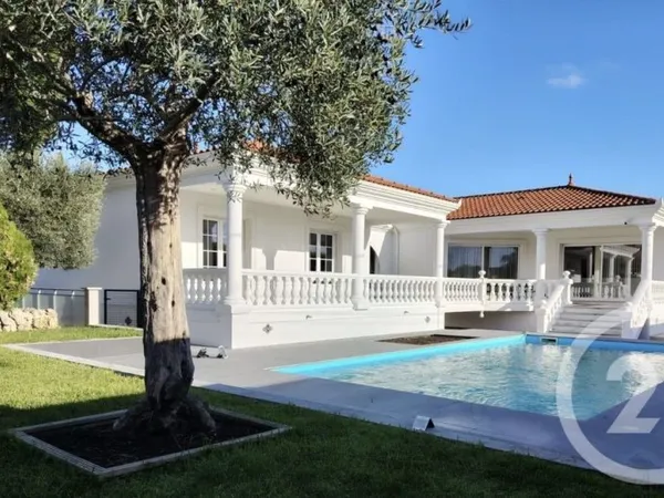 Maison 6 pièces 178 m²