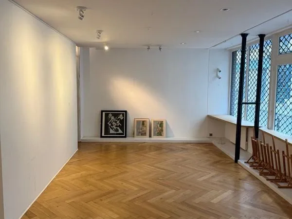 Verneuil - boutique 57 m²