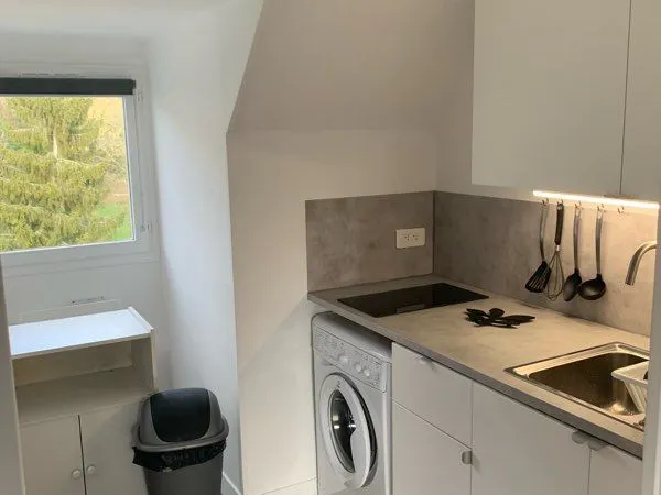 Studio 30m2 lumineux