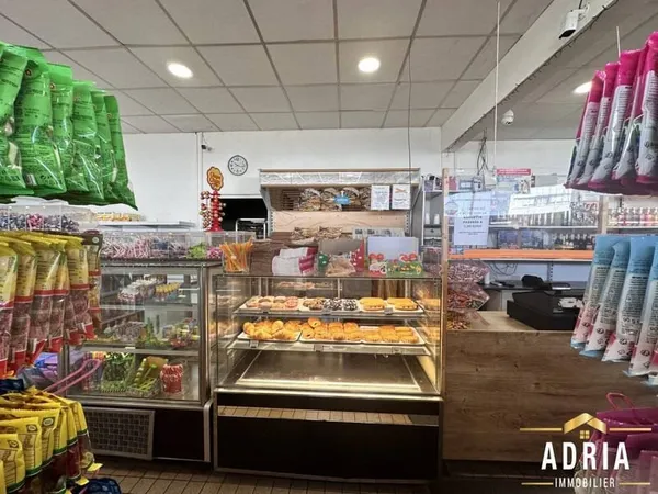 Fonds de commerce 240 m²