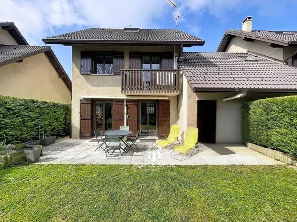 Maison 5 pièces 111 m²