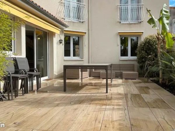 VILLA en COLOCATION