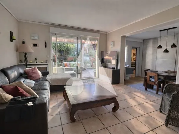 Maison 4 chambres + DEPENDANCE - Méry-sur-Oise - 135m²