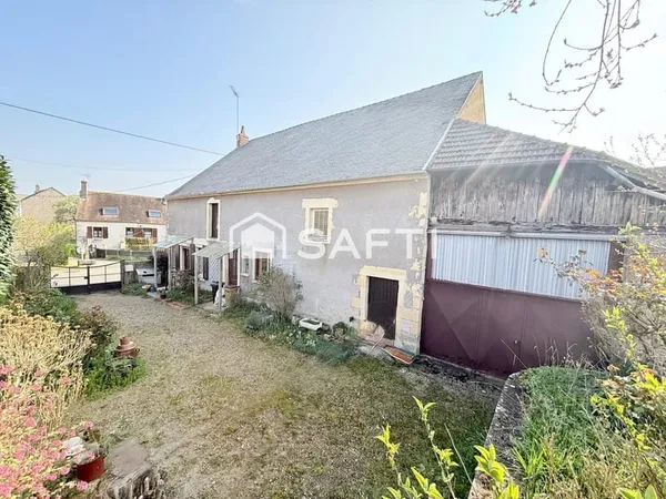 Maison d'habitation 3 pièces avec garage et grange