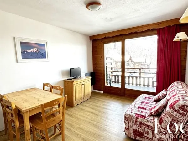 PUY ST VINCENT 1800 - RESIDENCE AVEC PISCINE - JOLI T2 + CM - TE