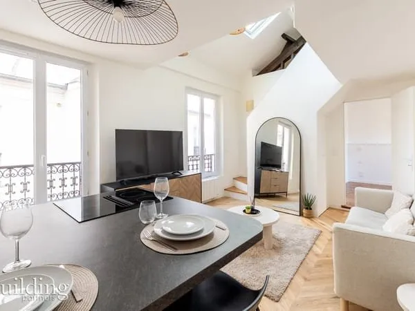 Paris 16ème - Coeur Passy - Duplex refait à neuf 3 Pièces - 69 m2 habitable ( 44 m2 carrez)