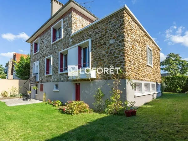 Maison Athis Mons 8 pièces 151.36 m2