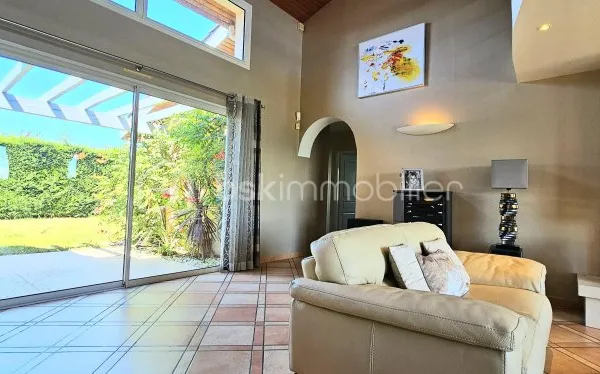 Maison 7 pièces 181 m²