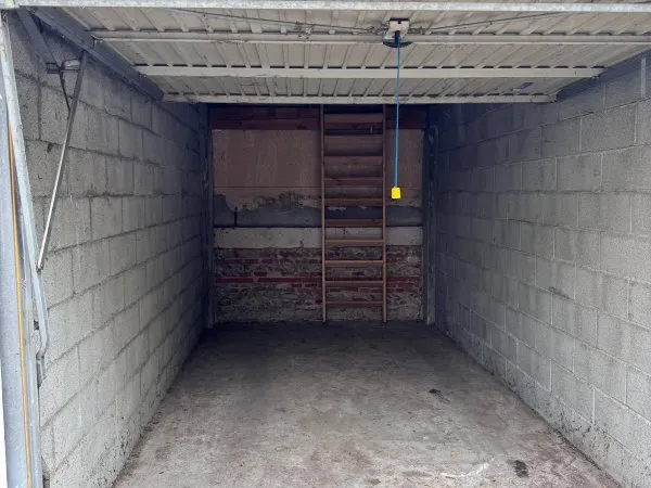 Parking 11 m²