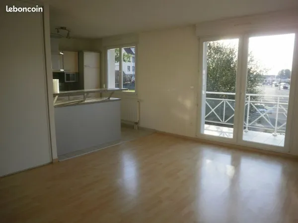 À 5 min. D ALTKIRCH Bel appartement F2, balcon