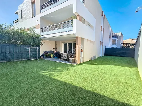 Appartement Bandol de 2 pièces en rez de jardin